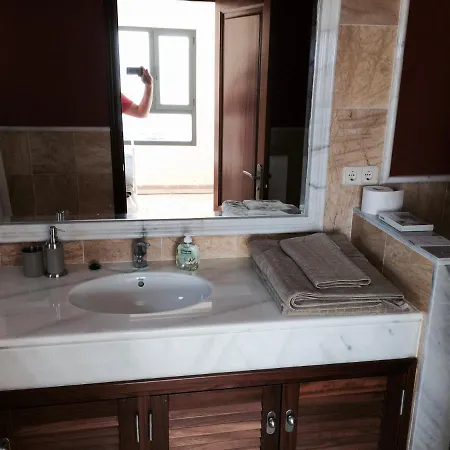 Luxury 3bed With Heated Private Pool, Full Sky And Free Wifi * Playa Blanca (Lanzarote)