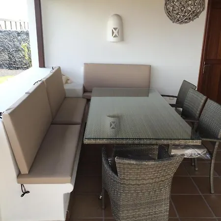 Luxury 3bed With Heated Private Pool, Full Sky And Free Wifi * Playa Blanca (Lanzarote)