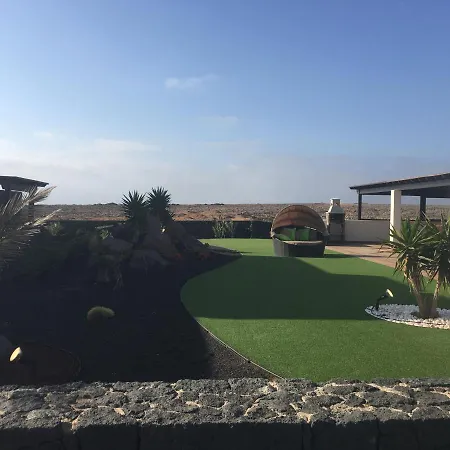 Villa Luxury 3bed With Heated Private Pool, Full Sky And Free Wifi