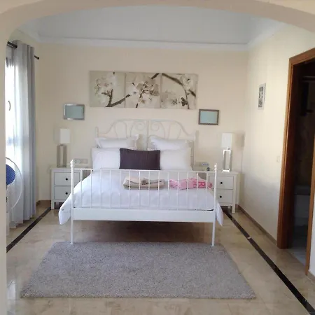 Luxury 3bed With Heated Private Pool, Full Sky And Free Wifi Villa